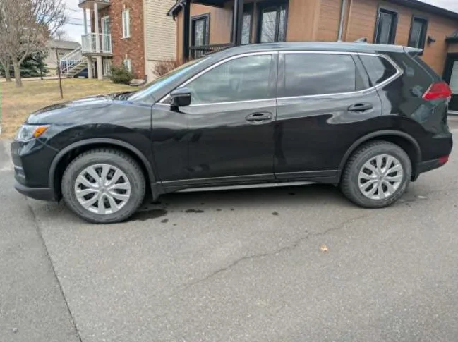 2017 Nissan Rogue BAS KM 81 800 thumbnail 3
