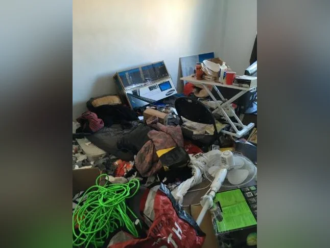 Dégâts des eaux ! Ménage et Renovation rapide... thumbnail 2