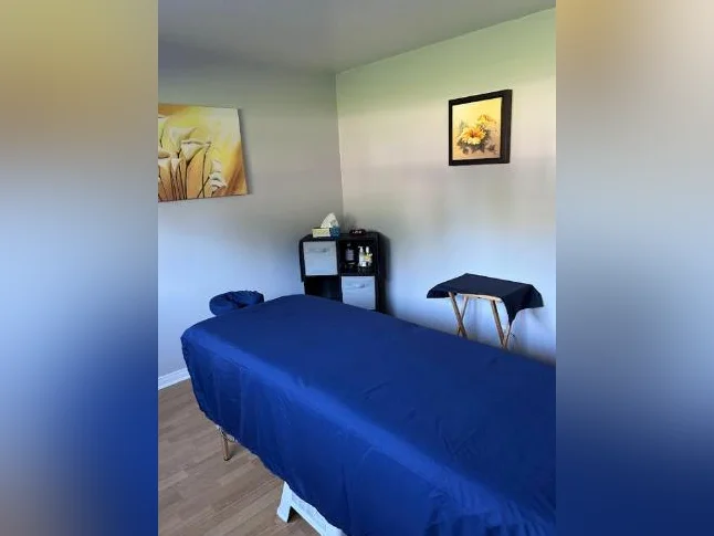 MASSAGE DE DÉTENTE ET DE RELAXATION thumbnail 2