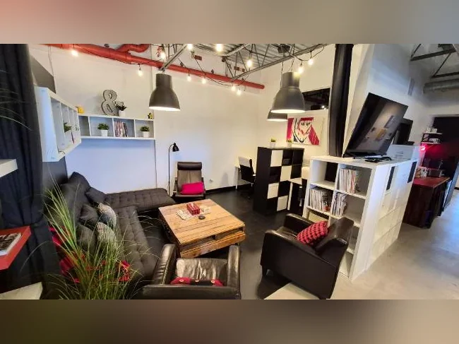 Espace de bureau à louer _ Aire ouverte _ ECAD Coworking à St-Eustache thumbnail 2