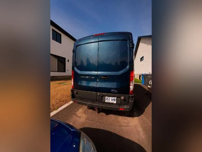 Projet Vanlife prêt à continuer – Ford Transit – 95 030 km thumbnail 3