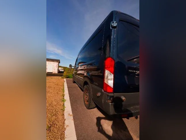 Projet Vanlife prêt à continuer – Ford Transit – 95 030 km thumbnail 4