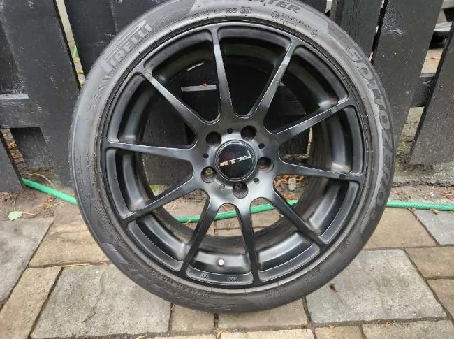 MAGS RTX NOIR 17 POUCES PNEUS PIRELLI