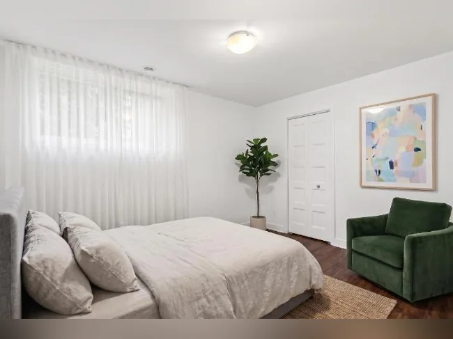 Grand 5 ½ moderne à Saint-Hubert – 3 chambres thumbnail 8