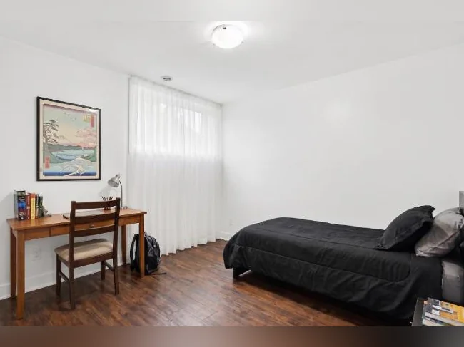 Grand 5 ½ moderne à Saint-Hubert – 3 chambres thumbnail 9