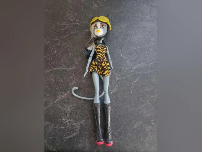 MONSTER HIGH thumbnail 10