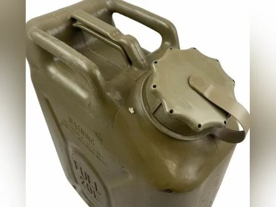 Jerricans, Réservoirs, Bidons de Carburants Neuf ou Usagé de 20L thumbnail 2