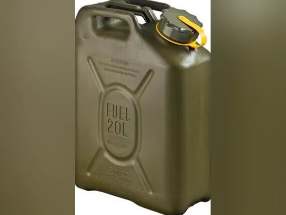 Jerricans, Réservoirs, Bidons de Carburants Neuf ou Usagé de 20L