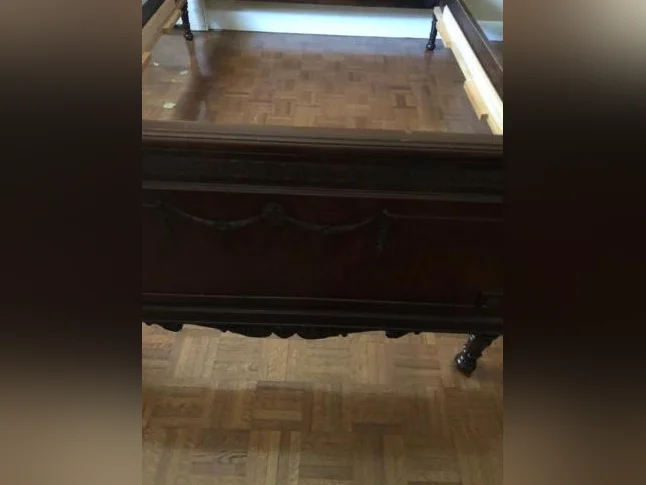 Antique Bedroom sets thumbnail 3