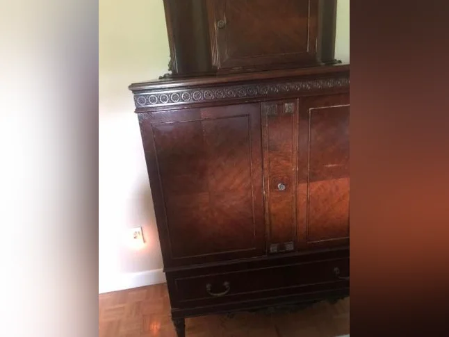 Antique Bedroom sets thumbnail 10