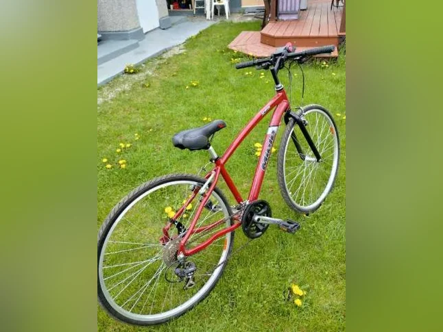vélo miede activa de 21 vitesses roues de 28 pouces