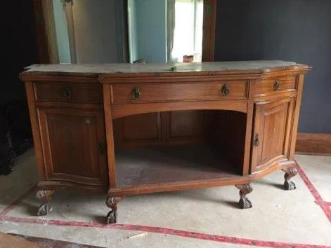 Meubles antiques et boiseries à vendre rapidement thumbnail 2