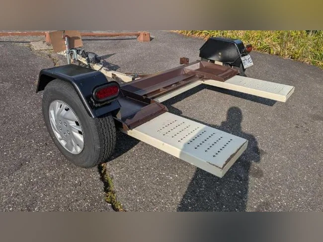 Car tow dolly