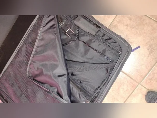 TRÈS GROSSE VALISE MULTI COMPARTIEMENT thumbnail 4