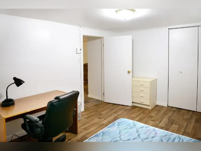 Chambre à louer thumbnail 3