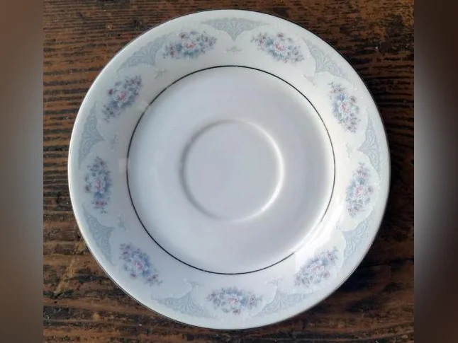 Sept-Îles / Gallix / Vaisselles- Tasse - Assiette - Couvert - Réception. thumbnail 2