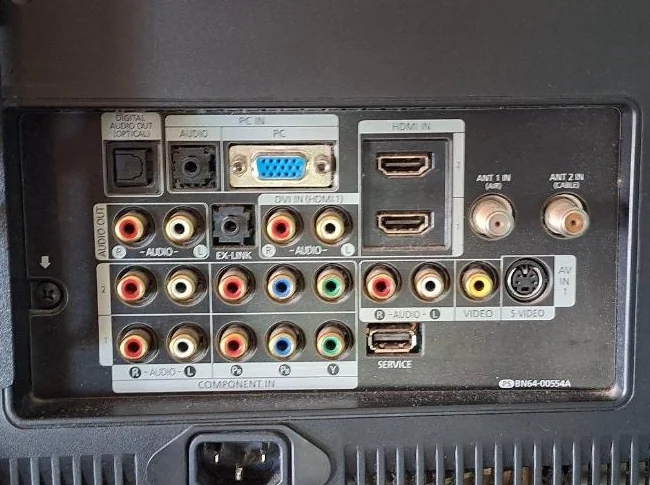 Téléviseur Samsung 32 pouces thumbnail 3