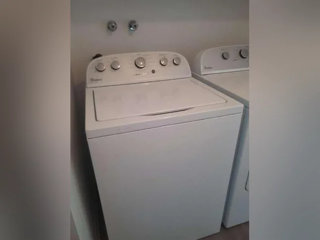 Laveuse et sécheuse de marque Whirlpool