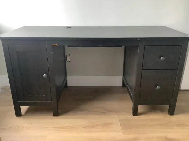 Bureau d’étude usagé à vendre