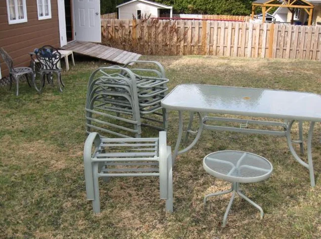 Ensemble de patio - Chaises et tables thumbnail 6