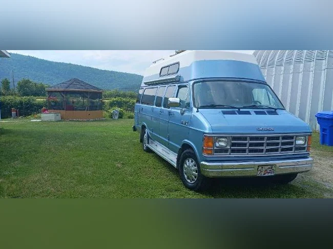 Van Campwagon Dodge Ram 2500 1987 thumbnail 2