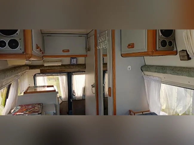 Van Campwagon Dodge Ram 2500 1987 thumbnail 5