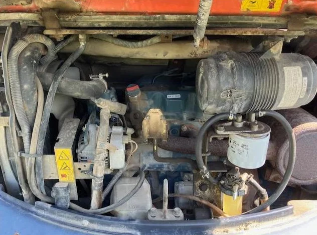 Excavatrice U35 kubota thumbnail 5