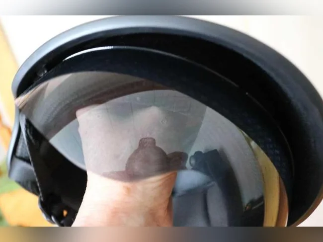 2 casques de moto thumbnail 10