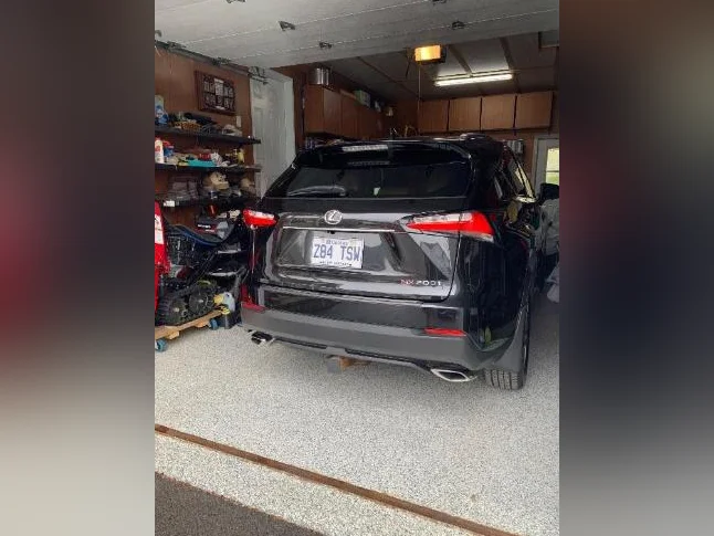 Lexus NX 200t thumbnail 8
