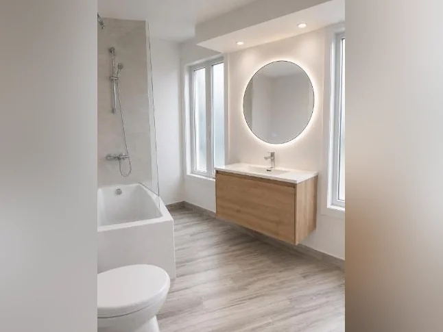 Lumineux 5 1/2 fraîchement rénové | rez-de-chaussée triplex | Charlesbourg thumbnail 5