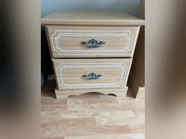 Table de nuit