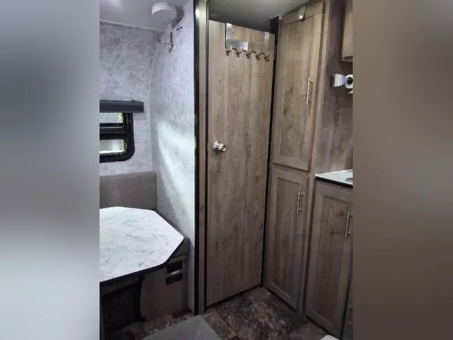 Roulotte Prolite Lounge 2019 thumbnail 5