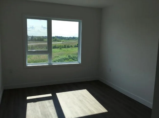 CONDO À LOUER thumbnail 5