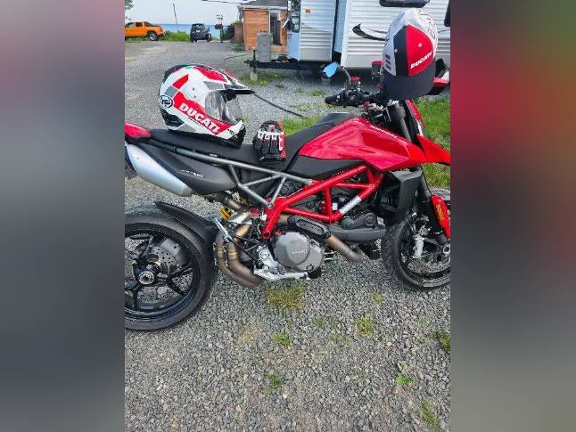Ducati Hypermotard 950 2020 thumbnail 2