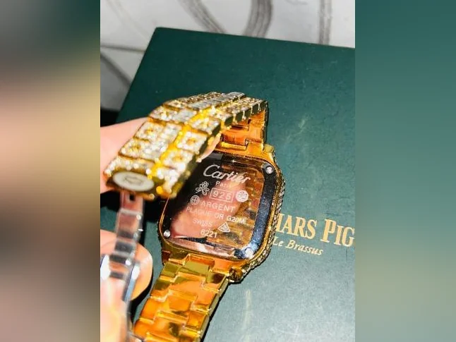 ICED OUT LUXURY WATCH CARTIER SANTOS XLBAGUETTE AND ROUND DIAMONDS thumbnail 3