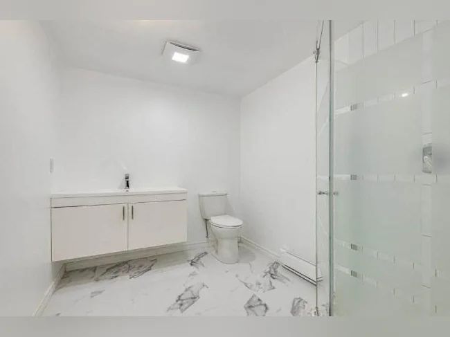 Maison 4 chambres 2 salles de bain clé en main rénové. thumbnail 3