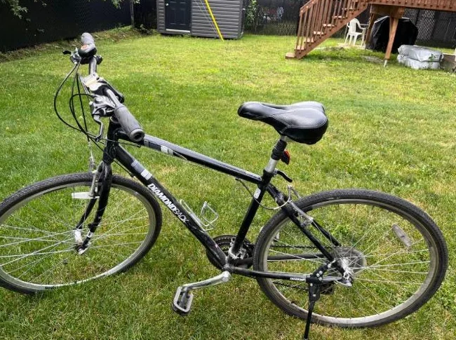 Vélo Diammondback à vendre.