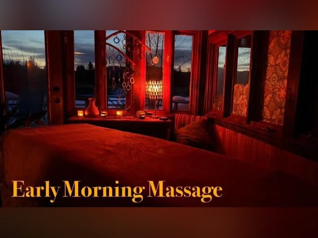Massage DEHOR a mon petite Chalet Wakefield thumbnail 2