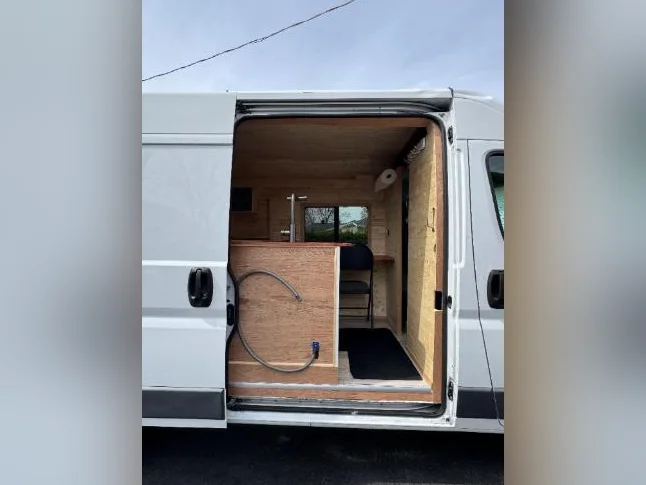 2017 Vanlife RAM ProMaster 2500 toit surélevé/ 189 000 km thumbnail 2
