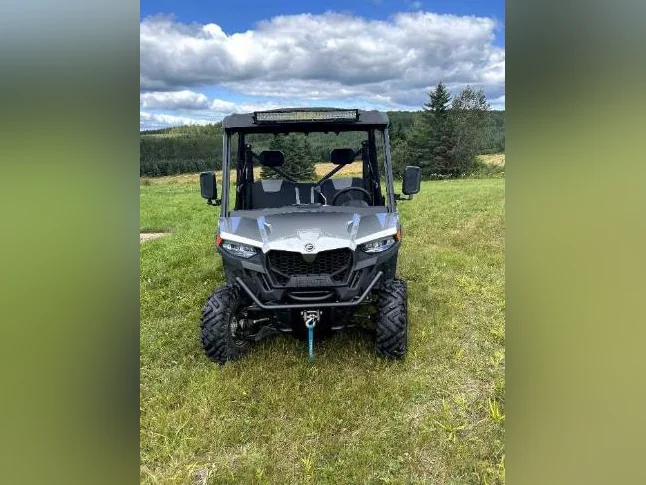 CF Moto Uforce 600 2023 à vendre VTT, side, UTV.