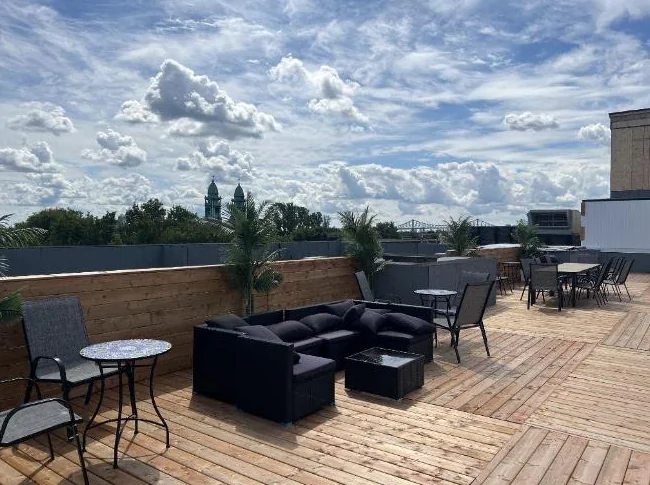 Spacious 3 1/2 in the heart of Hochelaga thumbnail 6