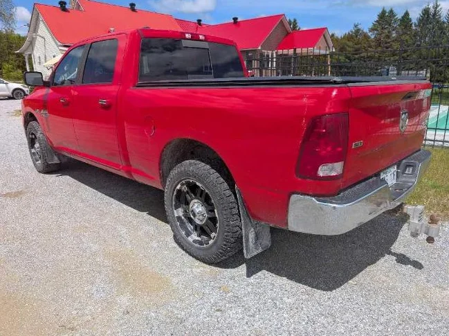 Dodge Ram Crew cab thumbnail 3