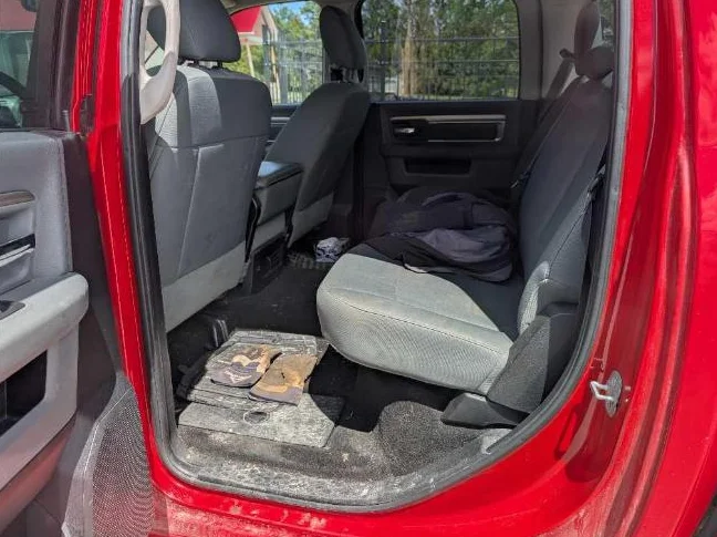 Dodge Ram Crew cab thumbnail 4