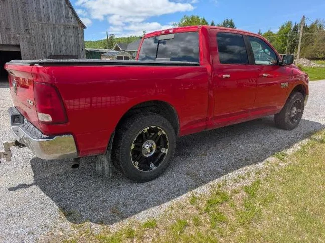 Dodge Ram Crew cab thumbnail 6