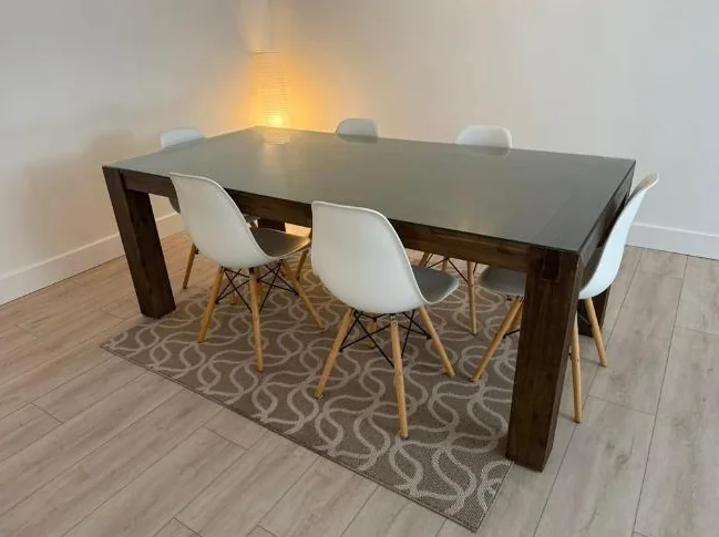 Ensemble table et 6 chaises thumbnail 5
