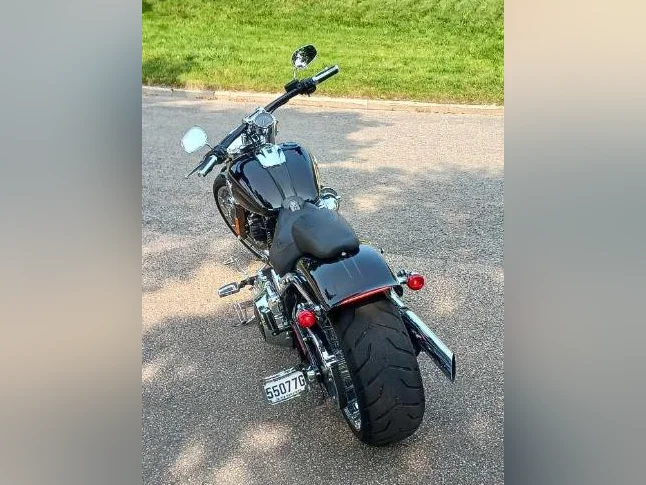 Harley Daivdson Softail Breakout 2016 thumbnail 5