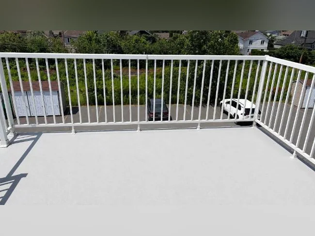 CONTRECOEUR - 4 1/2 récent et lumineux au troisième étage d'un triplex tranquille thumbnail 6