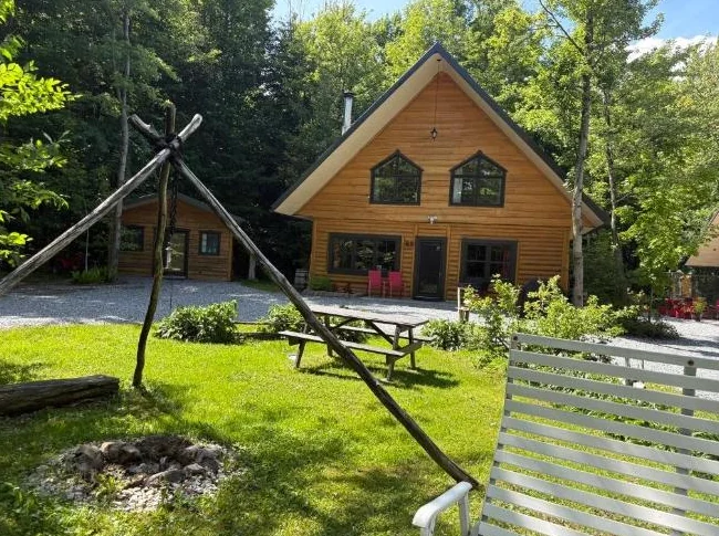 Chalet en bois rond thumbnail 7