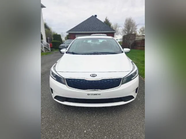 Kia forte LX 2018 thumbnail 3
