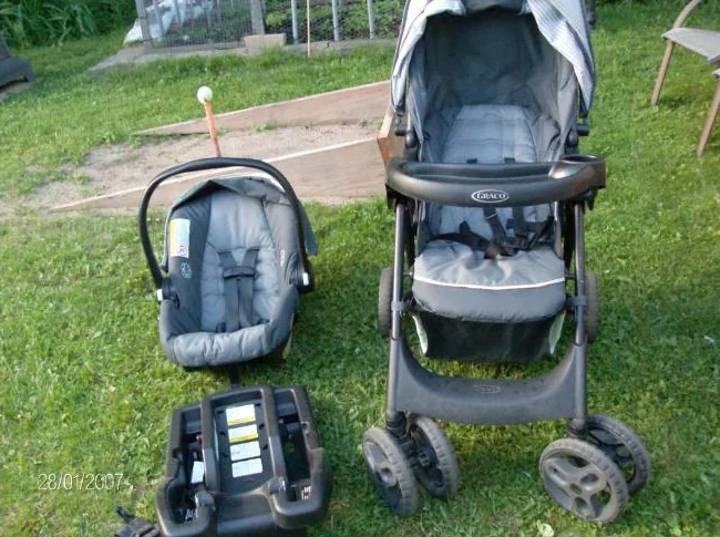 pousette et siege auto etc 8195710839